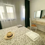 Our Charming House Lejlighed