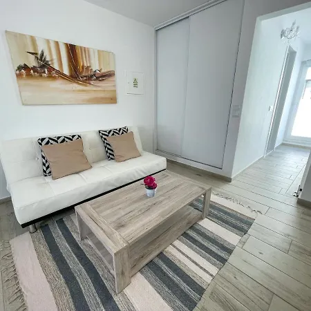 Our Charming House ポルティマン